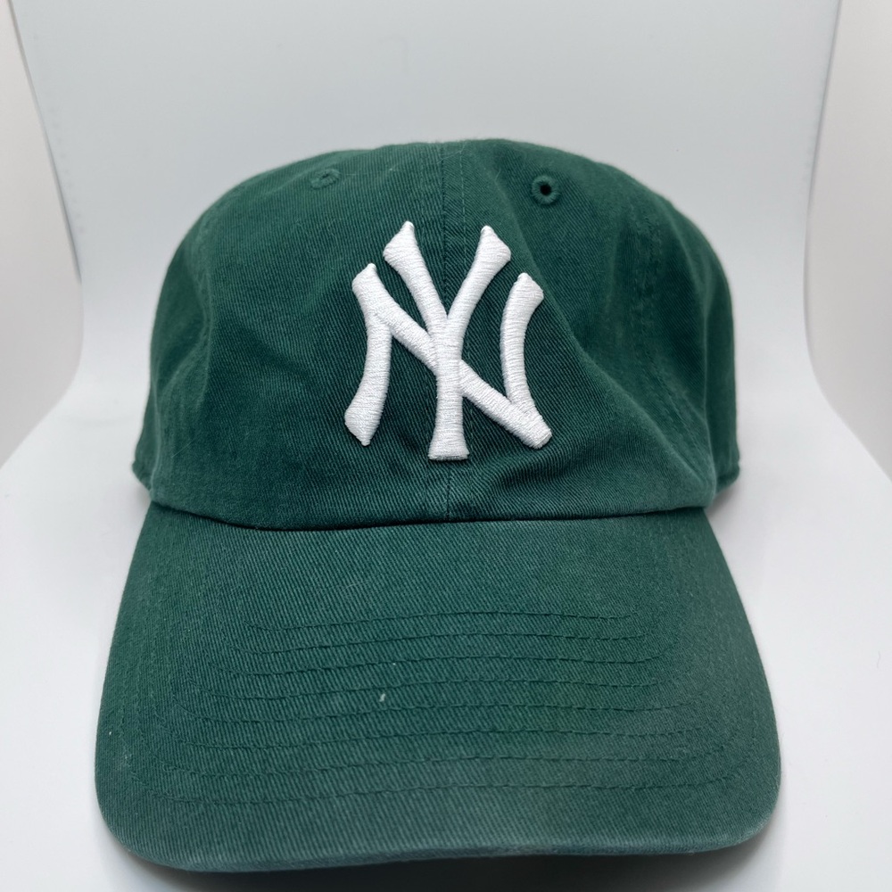 New York Yankees Forest Green Baseball Cap - White Logo